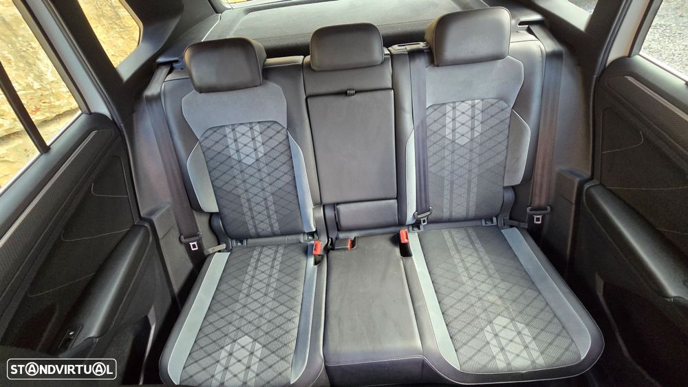 VW Tiguan 1.4 TSI eHybrid R-Line DSG - 50
