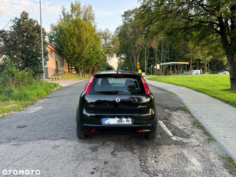Fiat Grande Punto 1.4 8V - 6