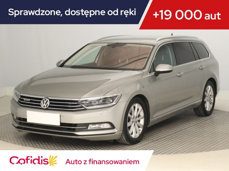 Volkswagen Passat Variant - 2
