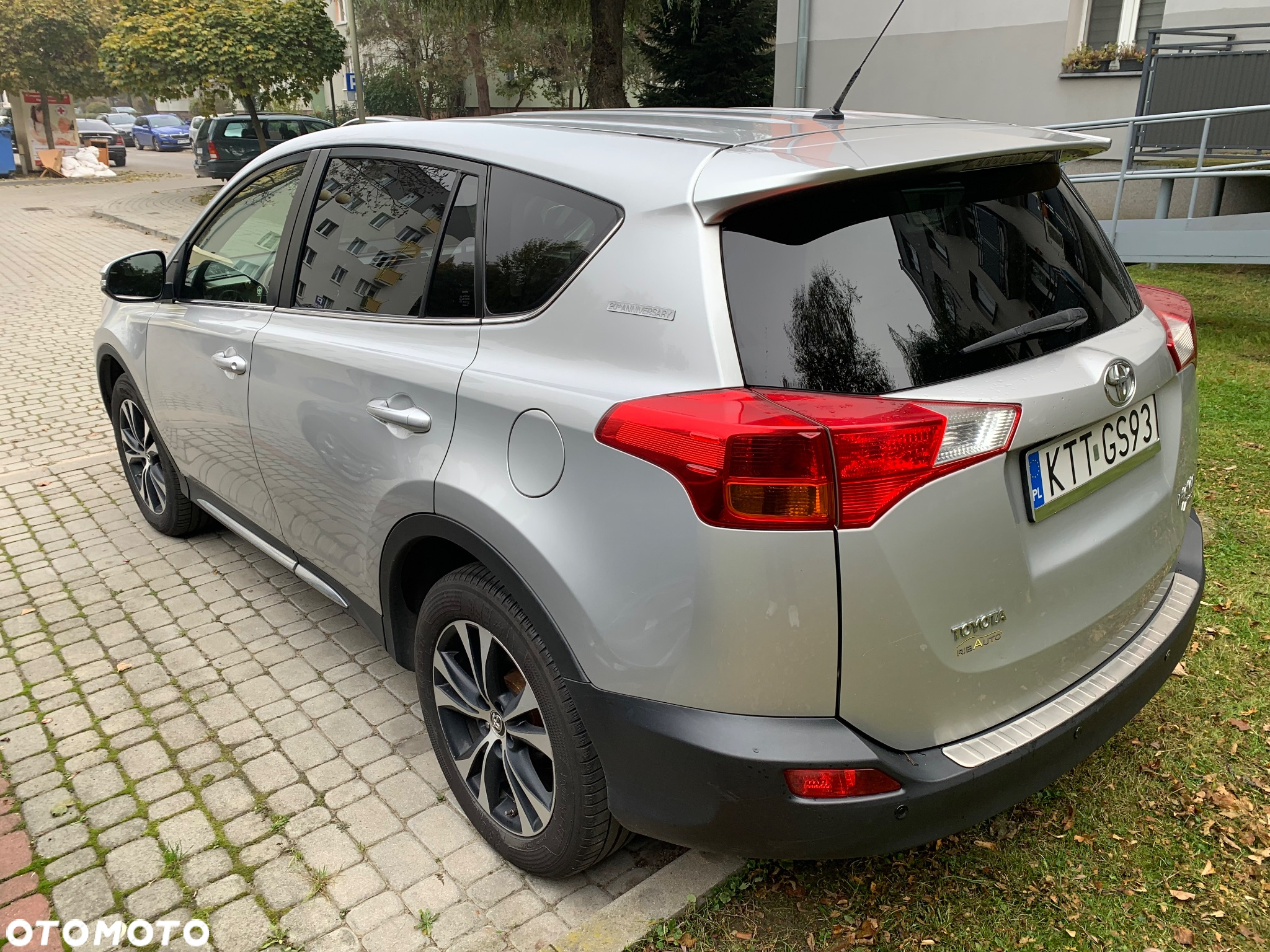 Toyota RAV4 2.0 D-4D Premium - 5