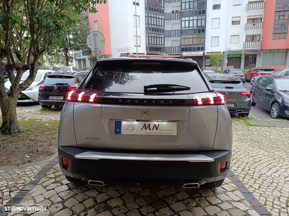 Peugeot 2008 PureTech 130 EAT8 Allure - 6