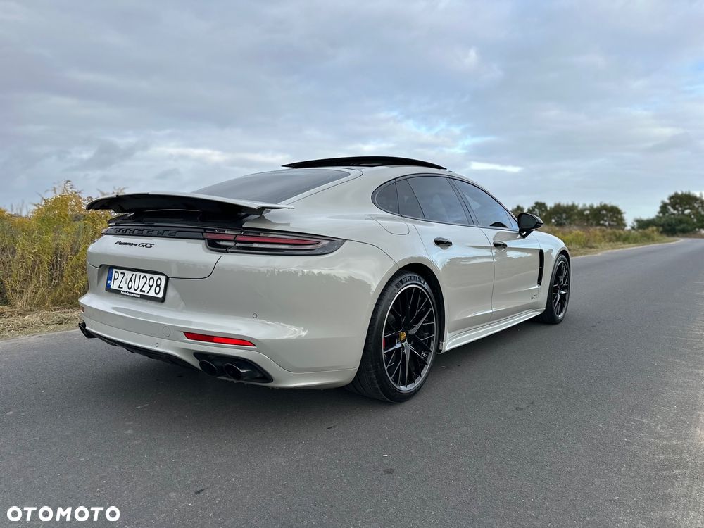 Porsche Panamera GTS GPF - 5