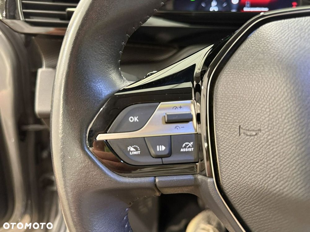 Peugeot 308 - 24