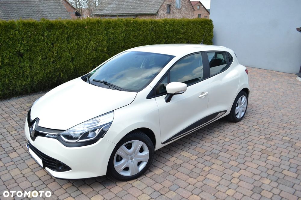 Renault Clio 1.2 16V Alize - 14