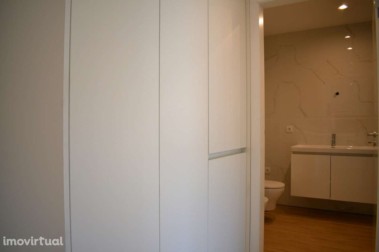 T0 com Terraço, em fase final de acabamentos - Novo na Senhora da Hora - Grande imagem: 3/7