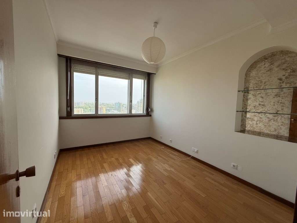 T2 para Arrendamento em Ramalde /Foco- Porto - Grande imagem: 5/11