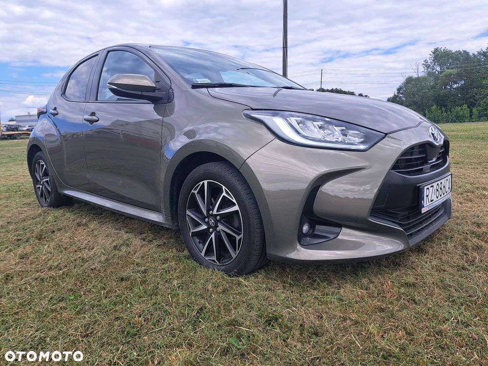 Toyota Yaris 1.5 Comfort - 2