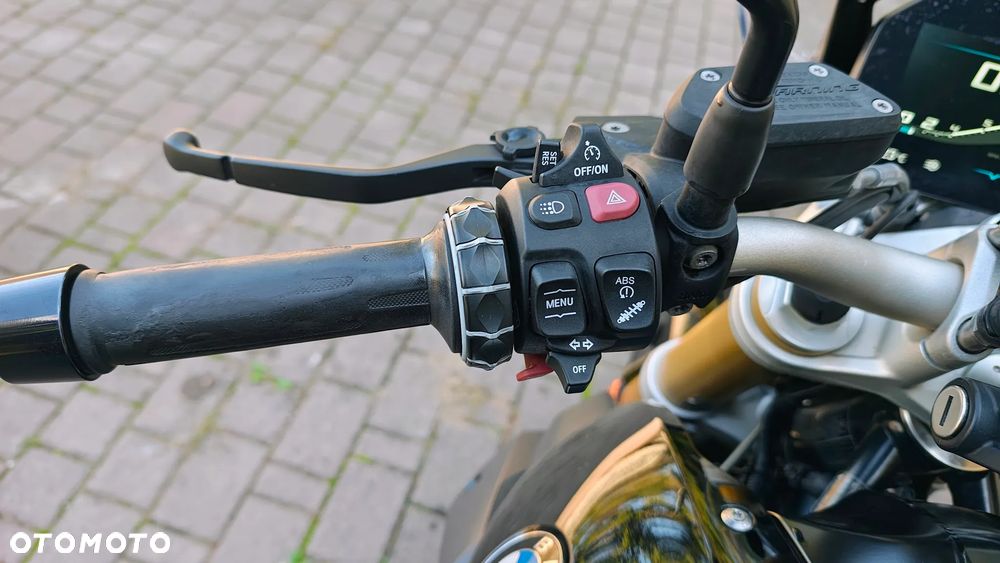 BMW R - 10