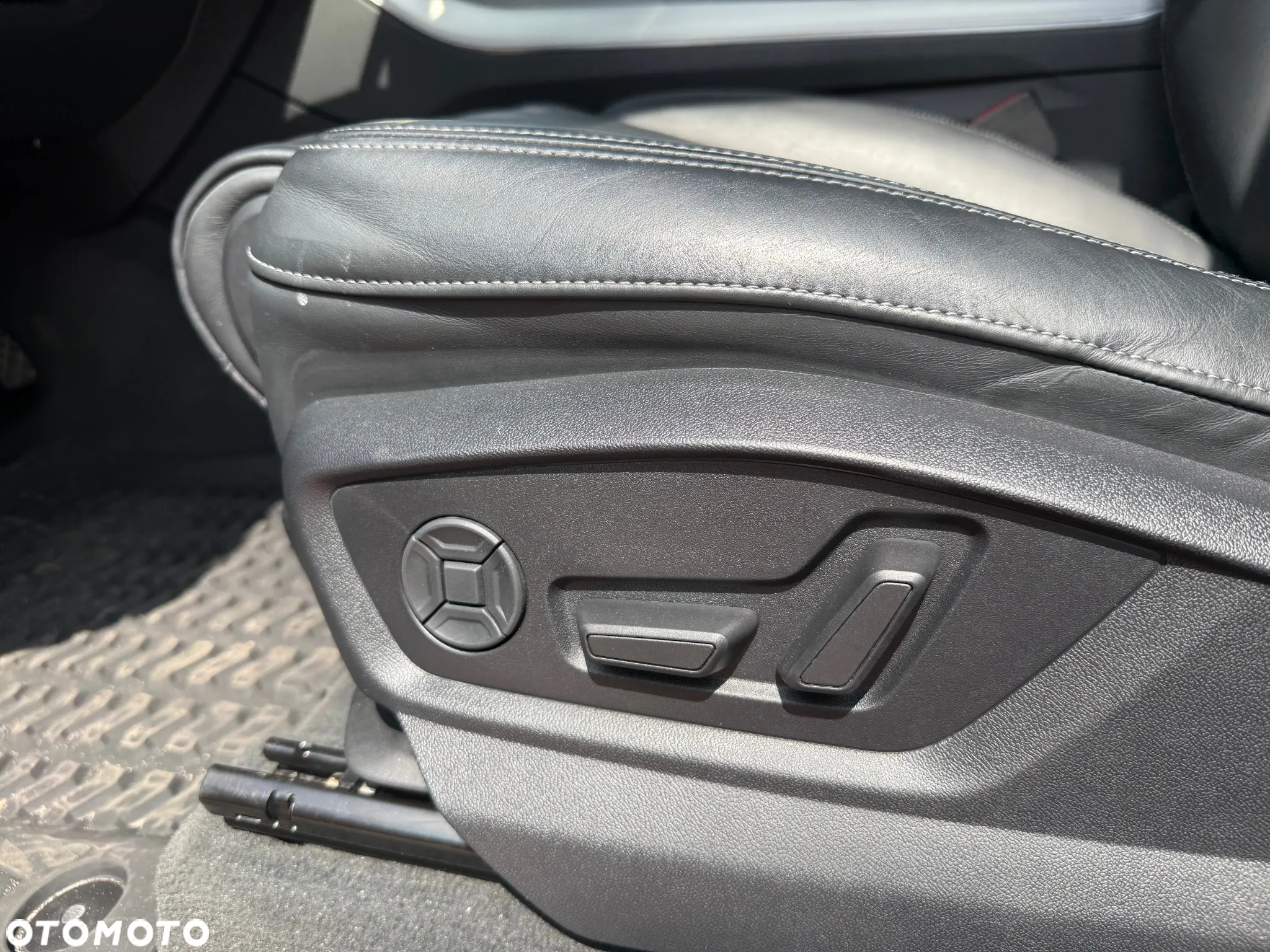 Audi Q7 55 TFSI e Quattro S Line Tiptr - 25