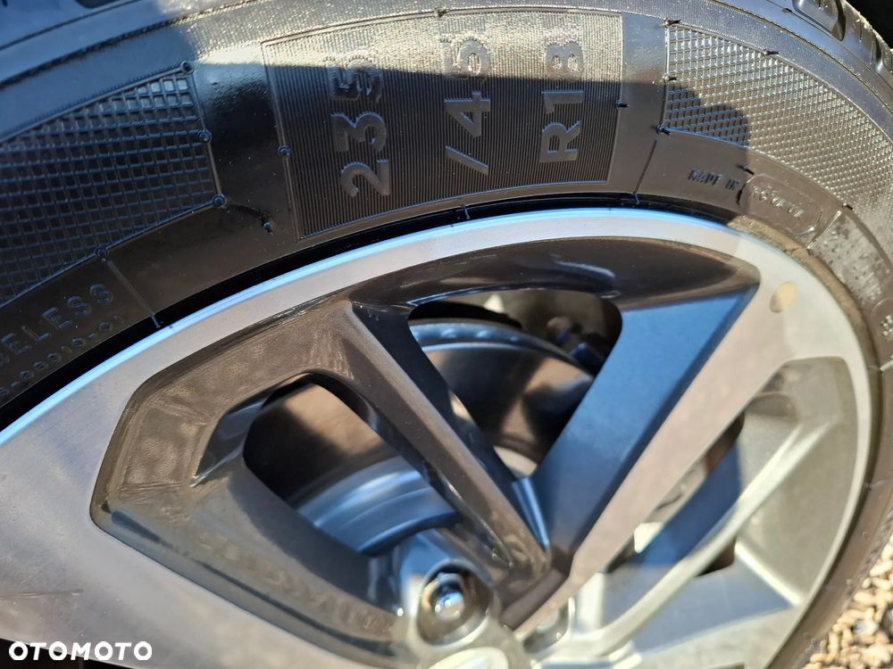 Hyundai Kona 1.6 T-GDI DCT 4WD Premium - 30