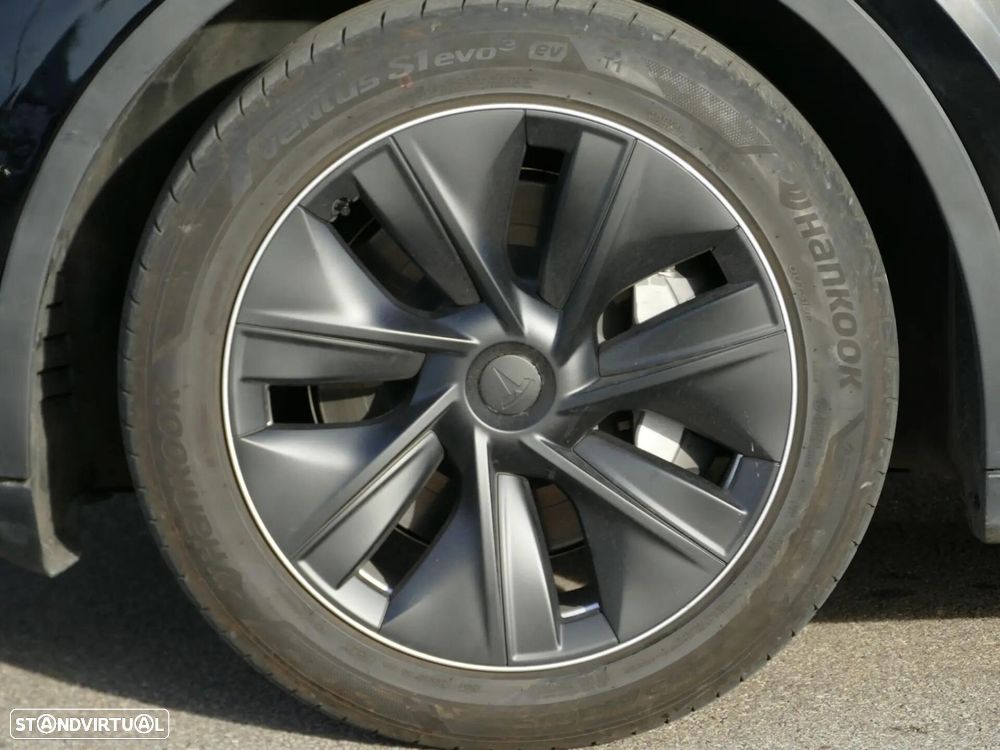 Tesla Model Y Standard - 8
