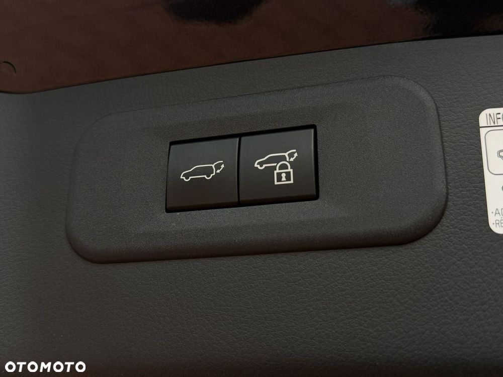 Lexus NX - 41
