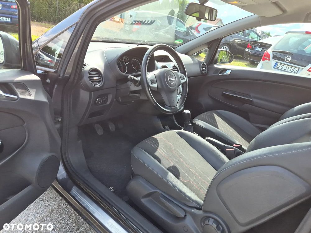 Opel Corsa 1.4 16V EcoFLEX Start-Stop 150 Jahre - 6