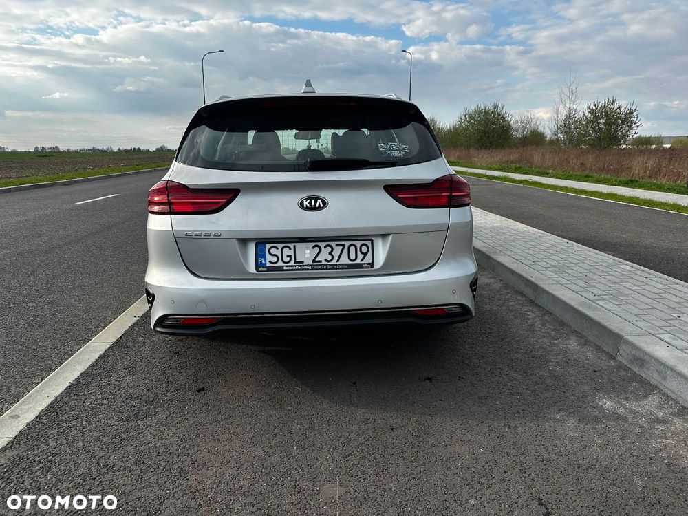 Kia Ceed 1.6 CRDi SCR M DCT - 2