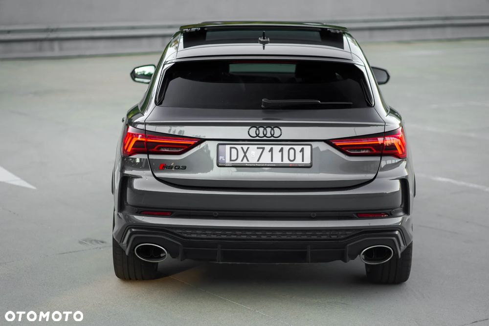 Audi RS Q3 - 10