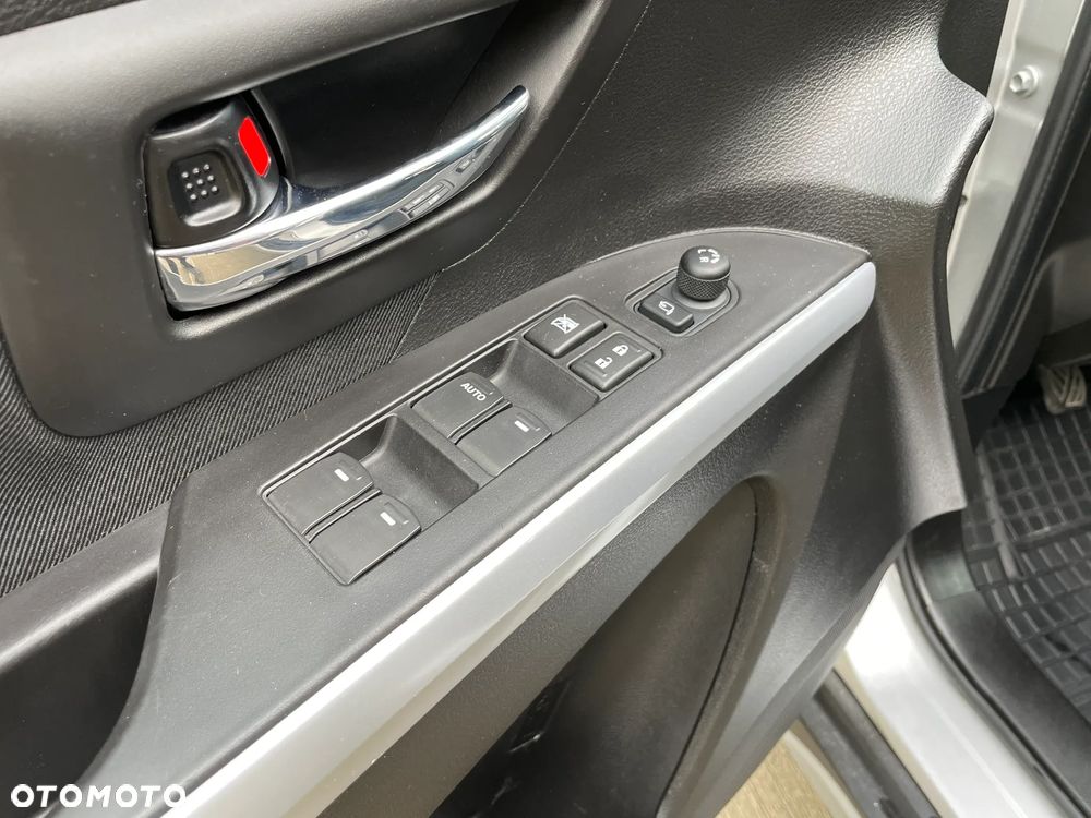 Suzuki SX4 S-Cross 1.4 T Premium 4WD - 24