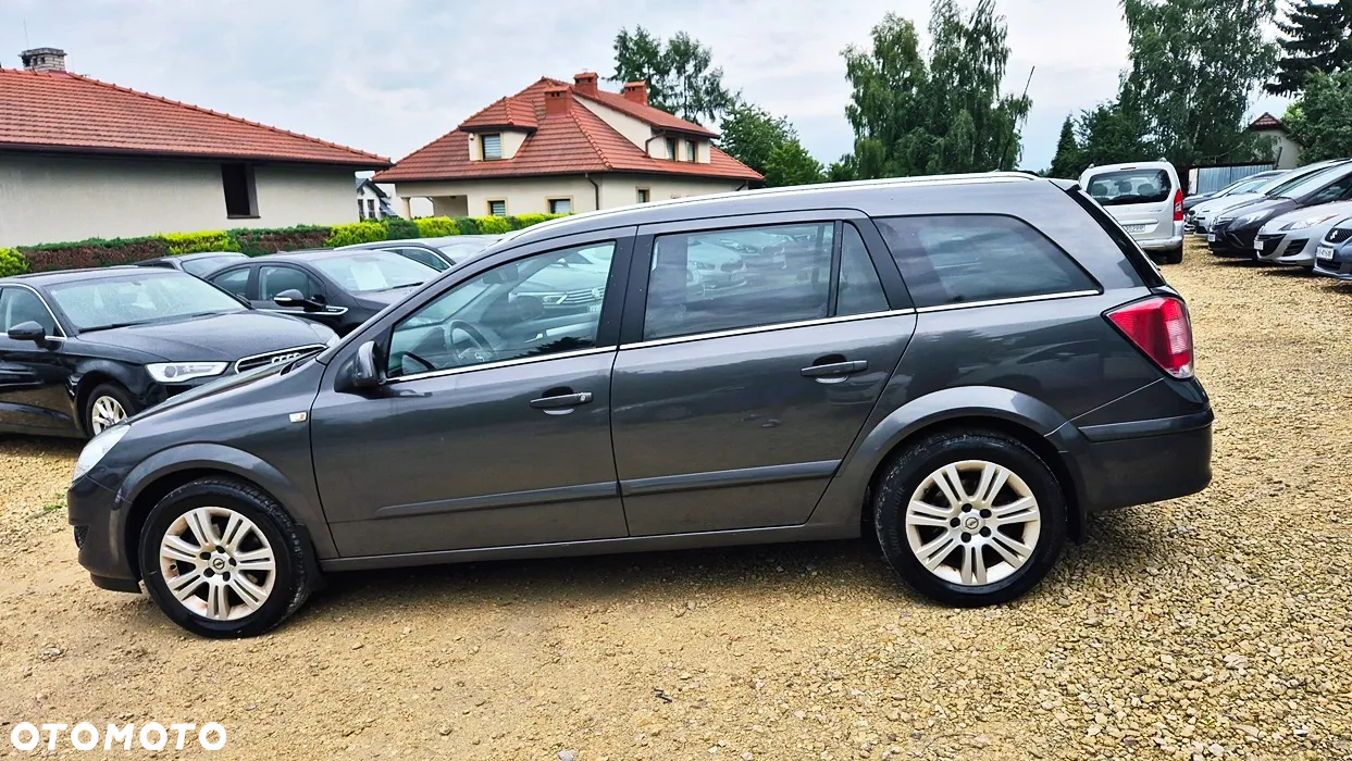 Opel Astra 1.6 Cosmo - 23