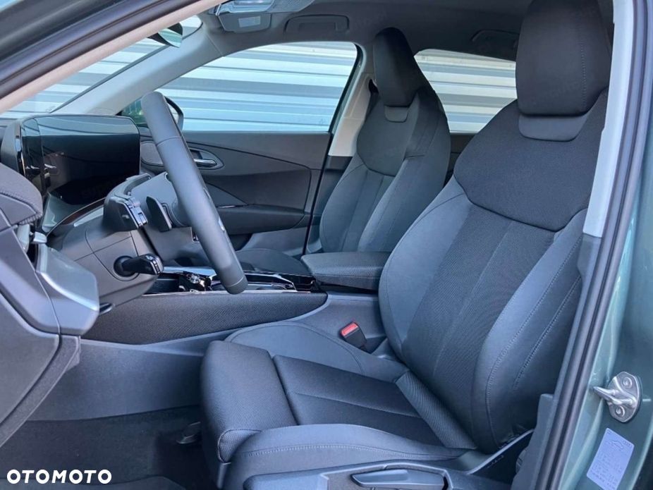 Audi Q3 35 TFSI mHEV S tronic - 6