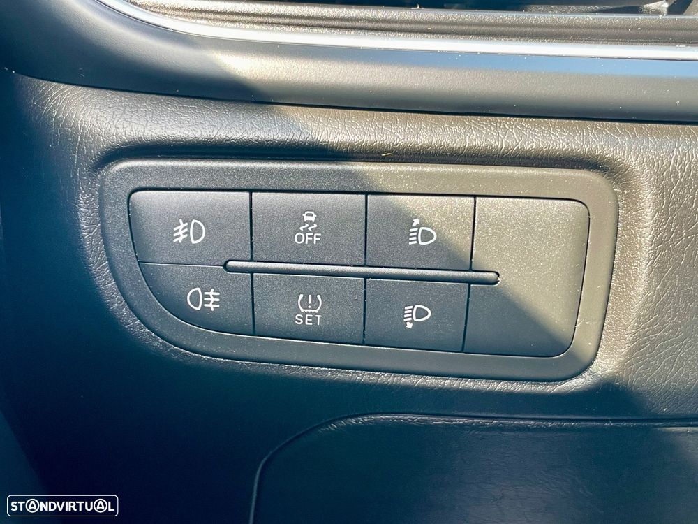 Fiat Tipo Station Wagon 1.6 MultiJet DCT Lounge - 21