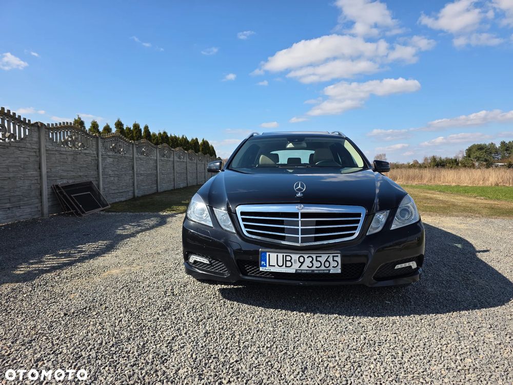 Mercedes-Benz Klasa E 250 CGI BlueEffICIENCY Avantgarde - 9