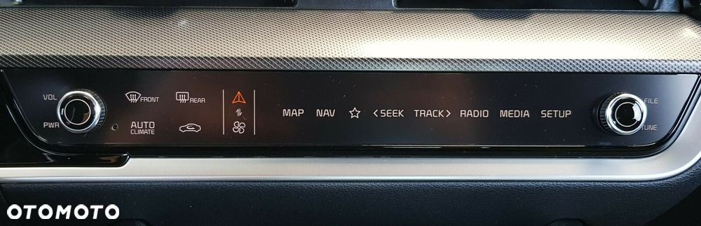 Kia Sportage 1.6 T-GDI HEV Anniversary 2WD - 26