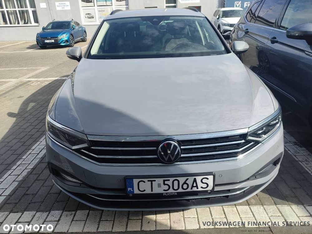 Volkswagen Passat - 3