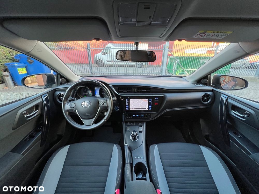 Toyota Auris 1.8 VVT-i Hybrid Automatik Comfort - 24