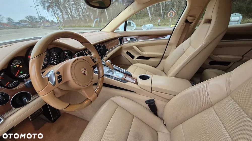 Porsche Panamera 4S PDK - 7