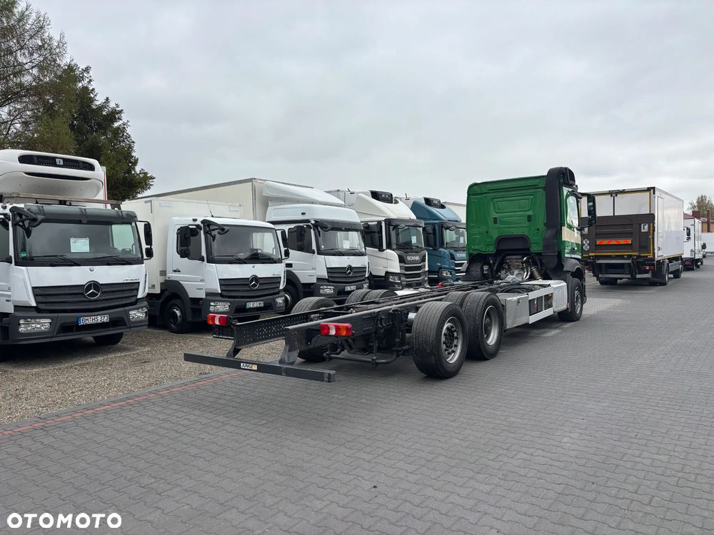 Mercedes-Benz ACTROS - 4