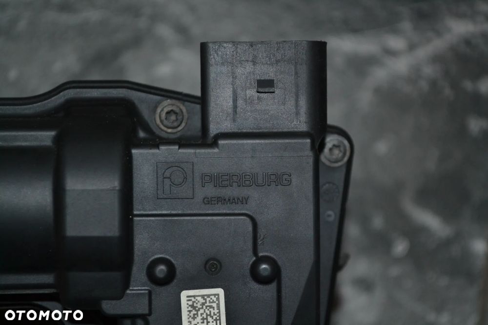 AUDI A4 B8 A5 A6 C7 A7 Q5 3,0 TDI PRZEPUSTNICA ZAWÓR EGR 059129593H - 3