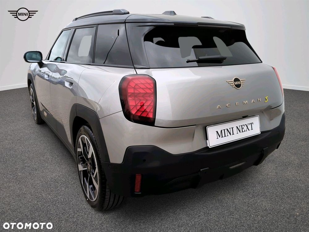 MINI Aceman - 6
