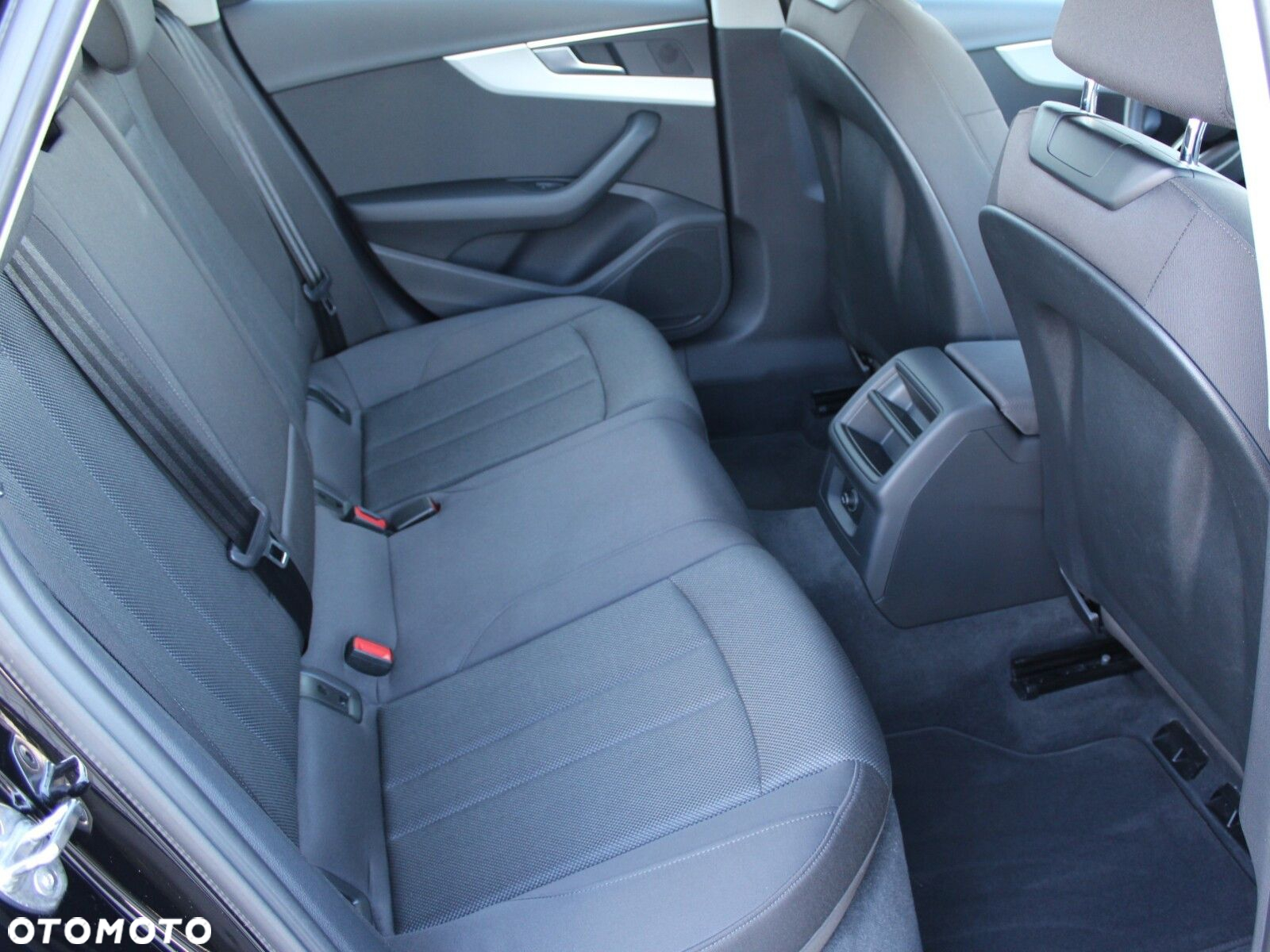 Audi A4 - 14