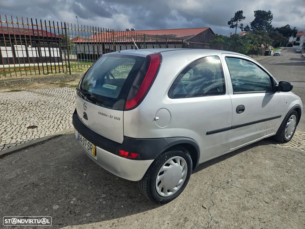Opel Corsa 1.7 DTi 16V - 4