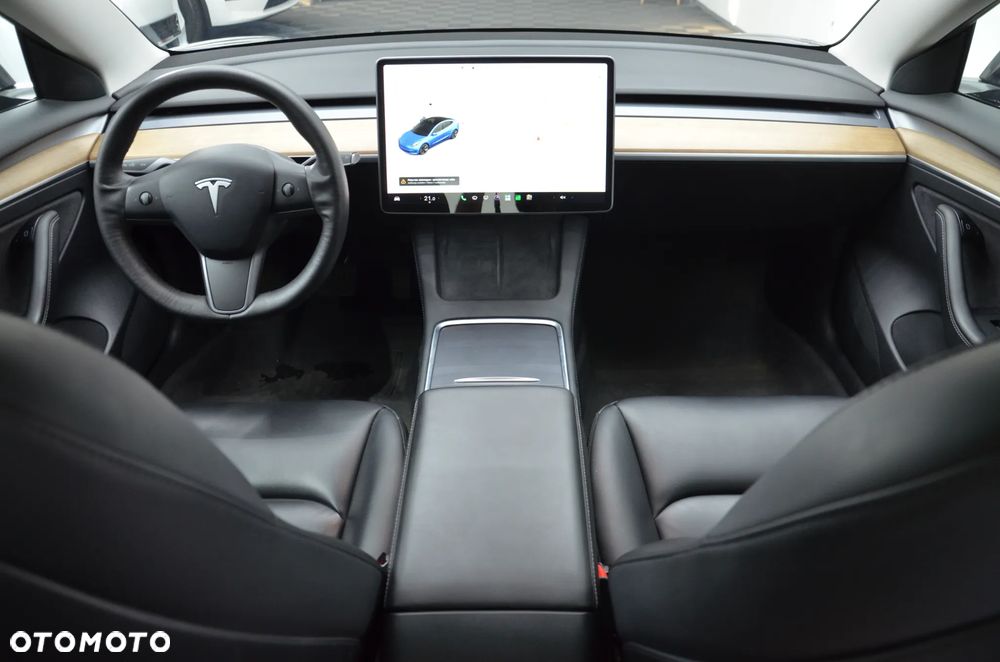 Tesla Model 3 Standard Reichweite Plus Hinterradantrieb - 16