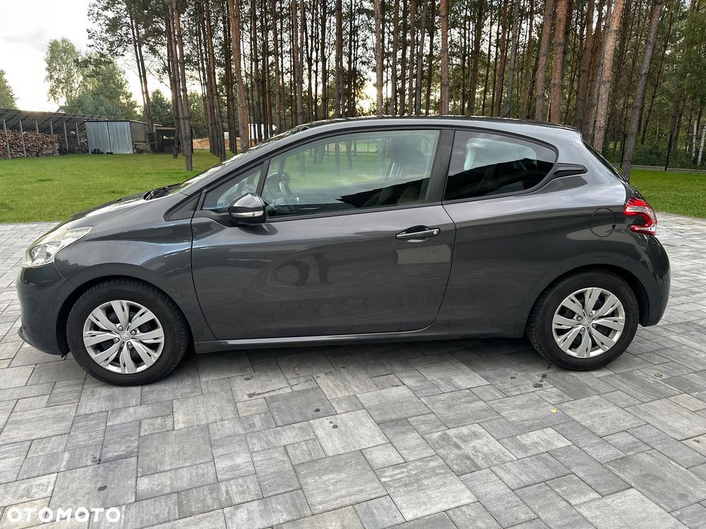 Peugeot 208 95 VTI Allure - 21
