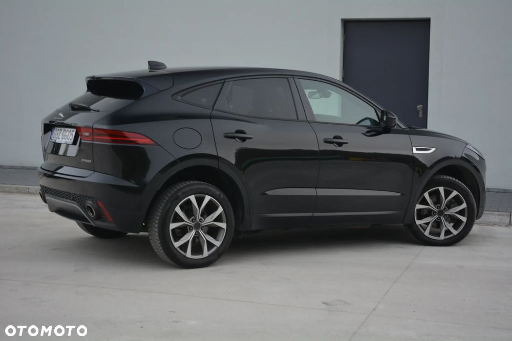 Jaguar E-Pace - 12