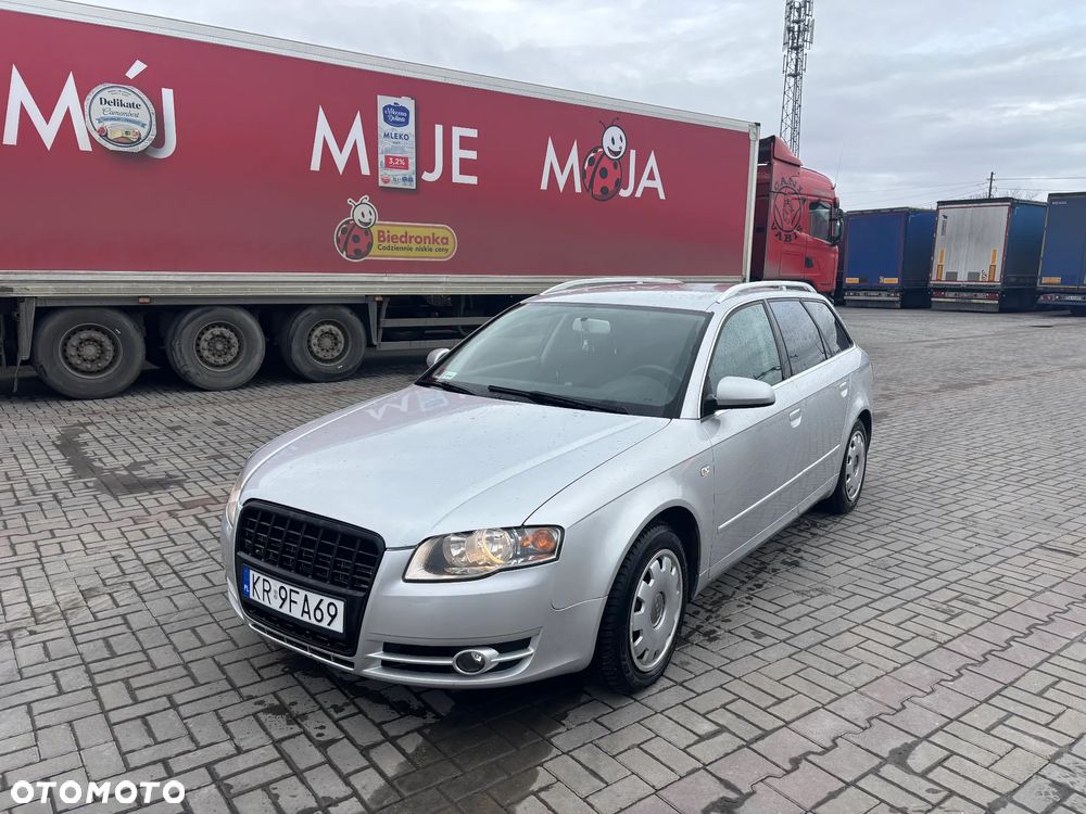 Audi A4 Avant - 1