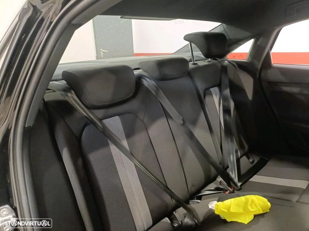 Audi A3 Limousine 30 TDI - 5