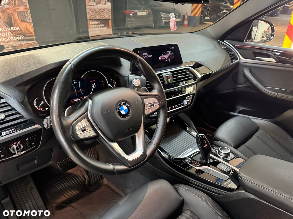 BMW X4 xDrive20i xLine sport - 11