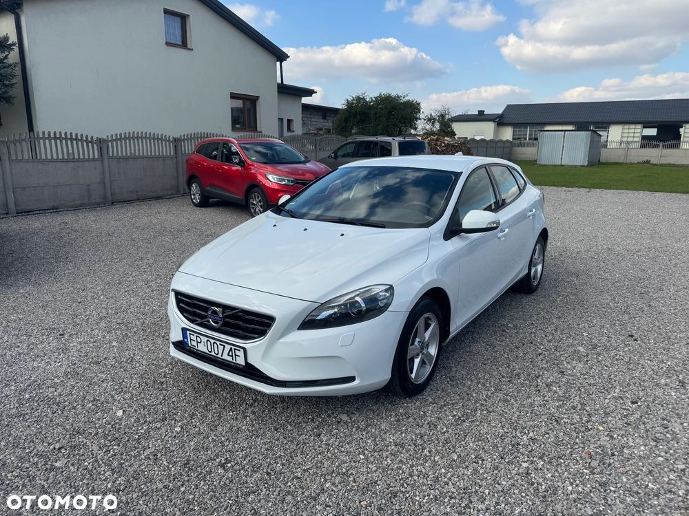 Volvo V40 - 1