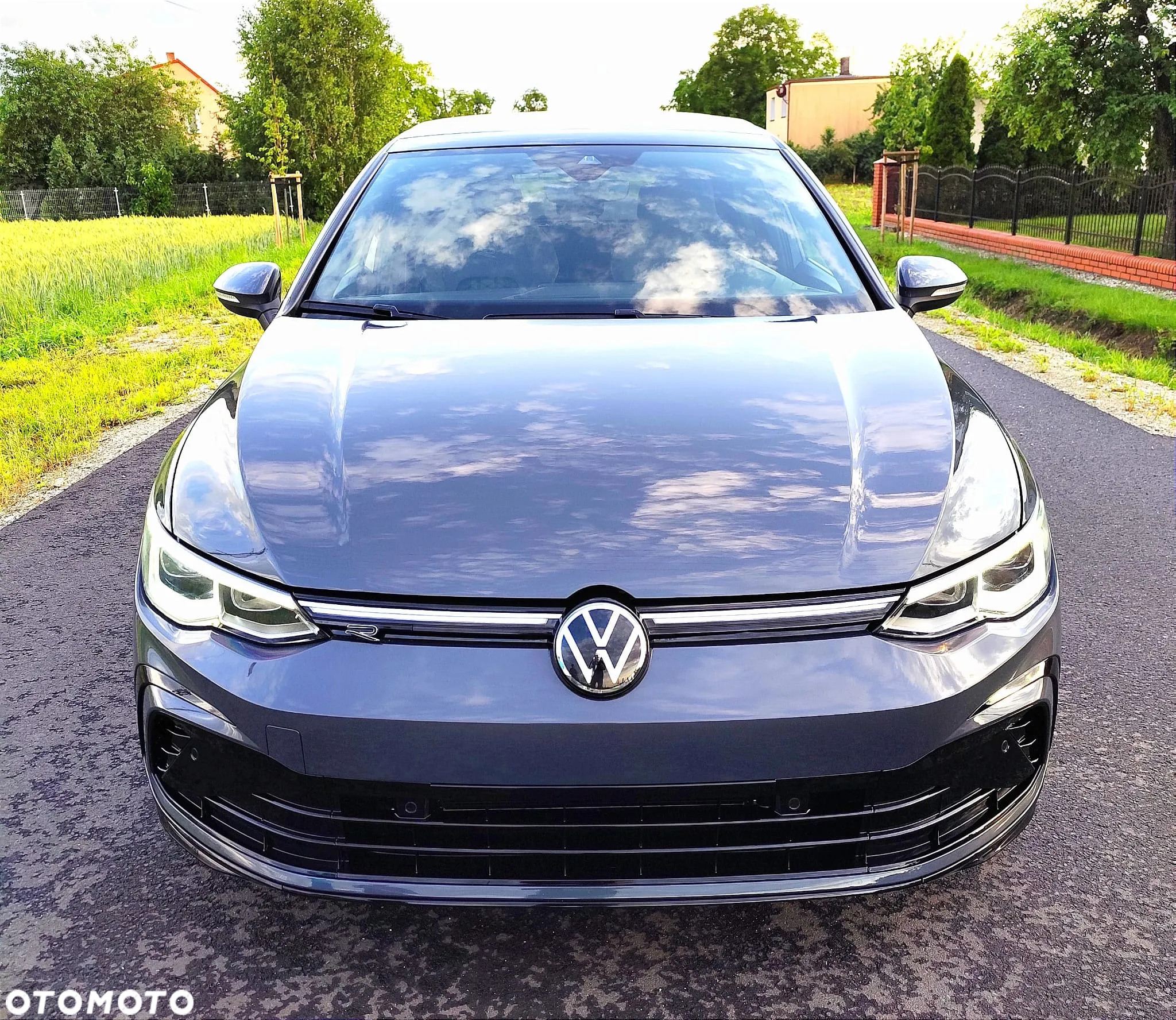 Volkswagen Golf 1.5 eTSI OPF DSG R-Line - 9