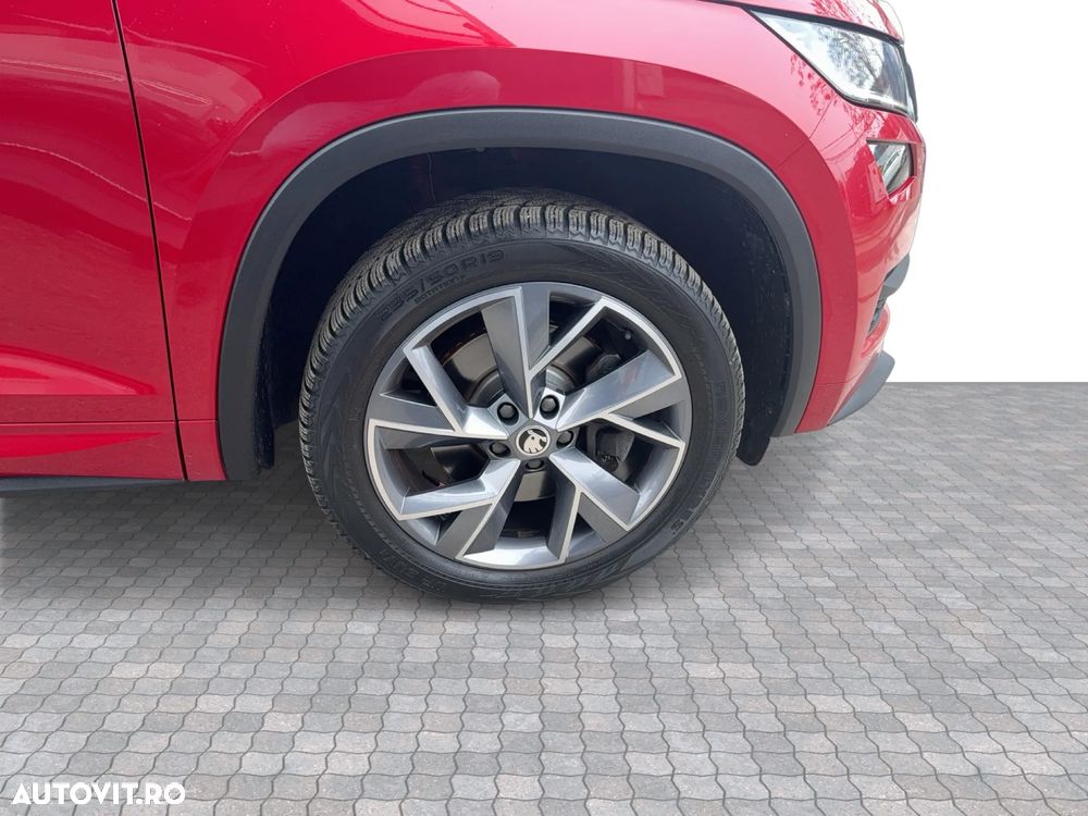 Skoda Kodiaq 2.0 TDI 4X4 DSG SportLine - 9