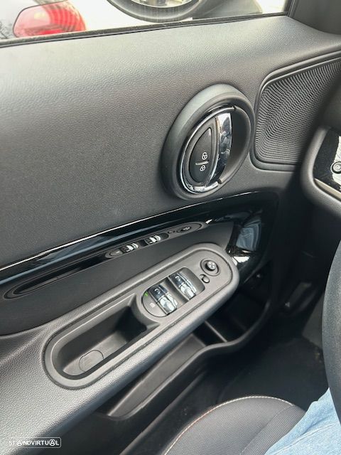 MINI Countryman Cooper SE ALL4 Auto - 8