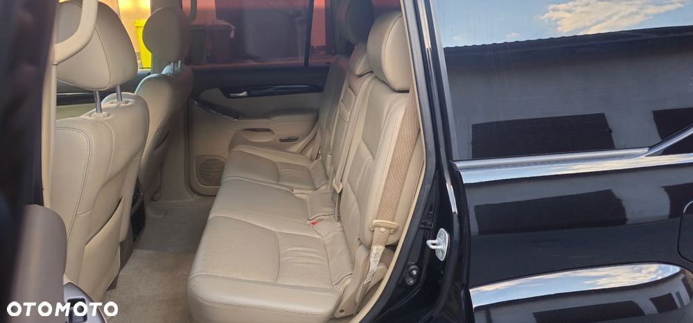 Toyota Land Cruiser - 8