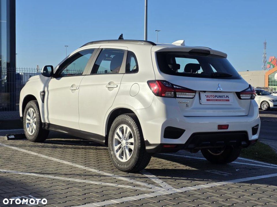 Mitsubishi ASX - 18