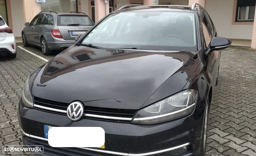 VW Golf Variant 1.6 TDi Confortline DSG - 4