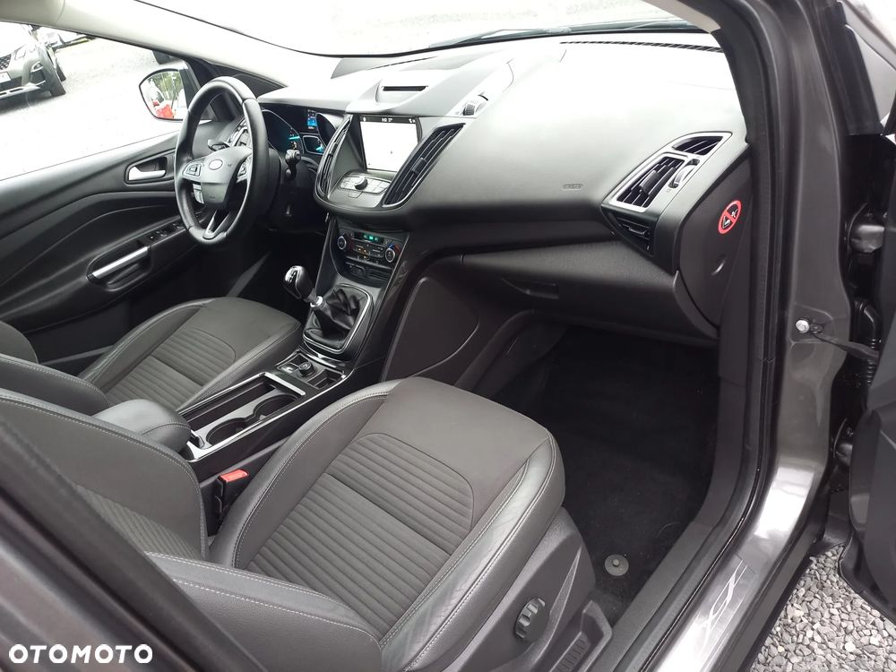 Ford Kuga 2.0 TDCi AWD Titanium - 19