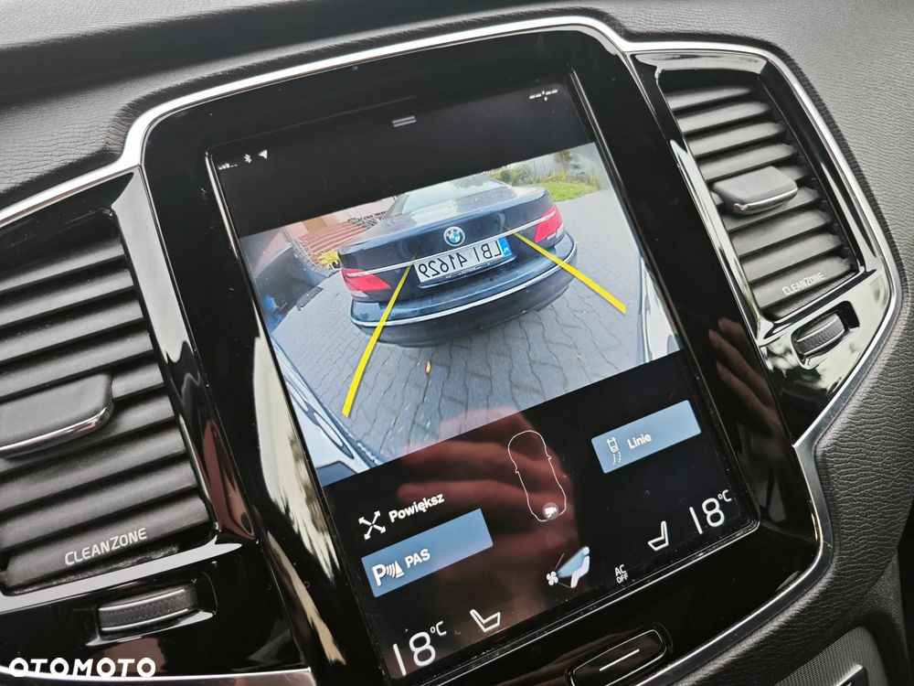 Volvo XC 90 - 28