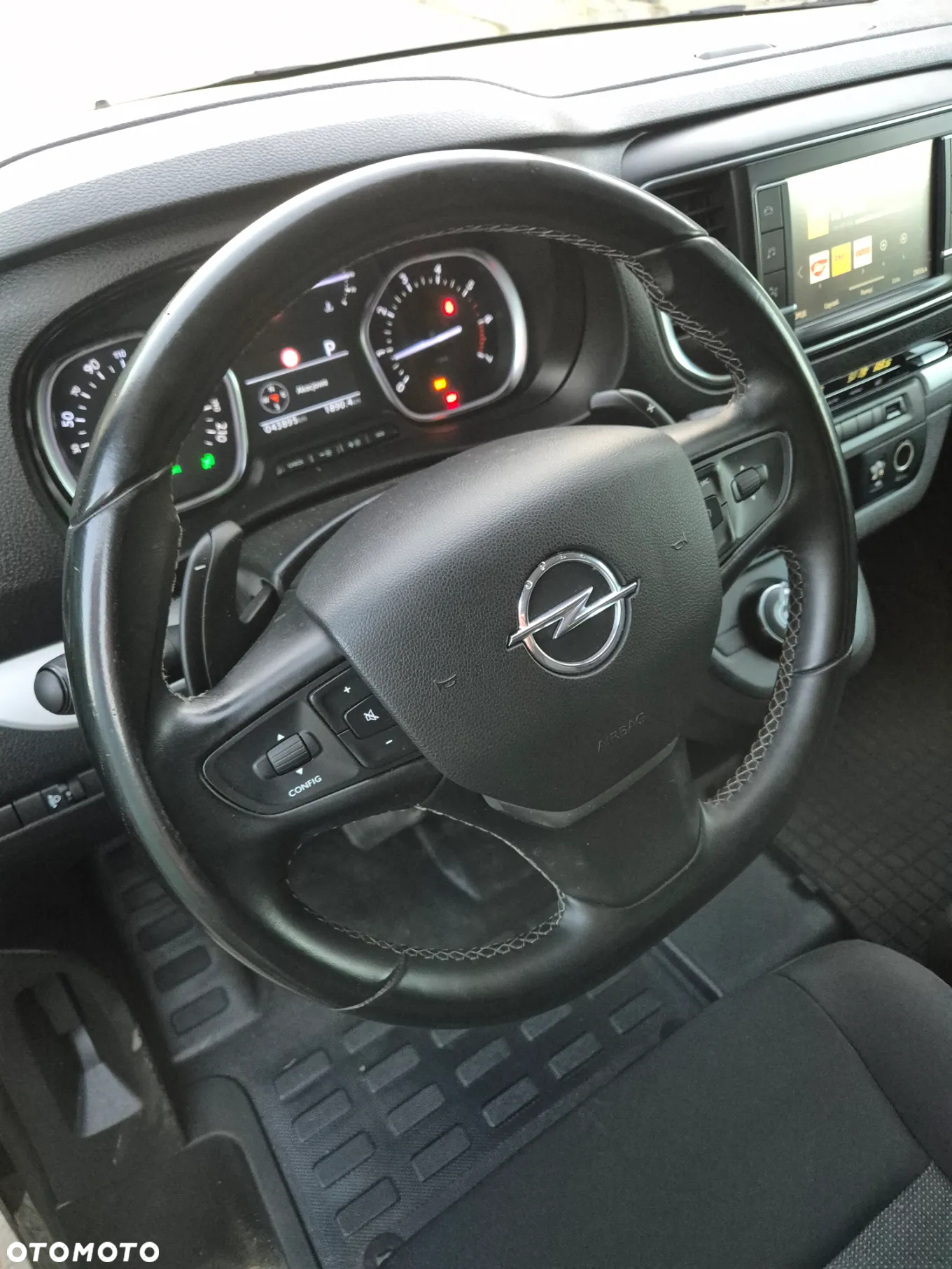 Opel Vivaro - 13