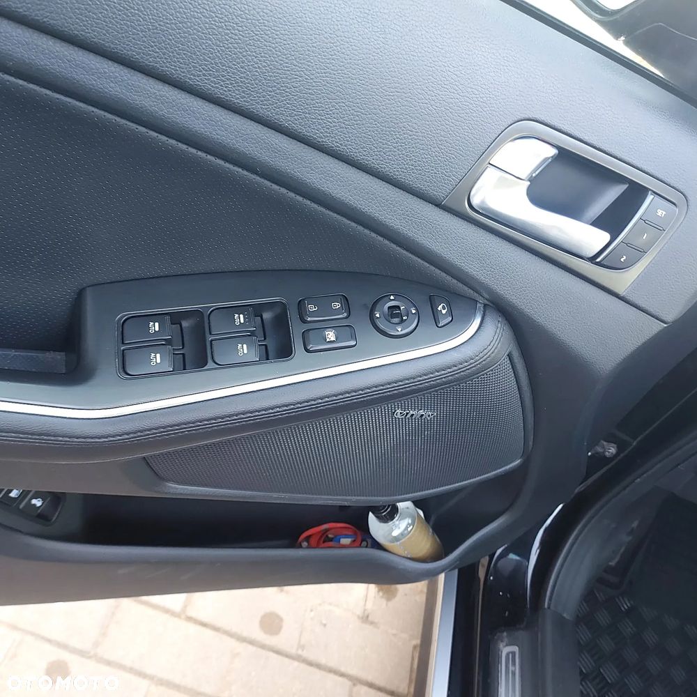 Kia Optima Plug-in Hybrid - 7